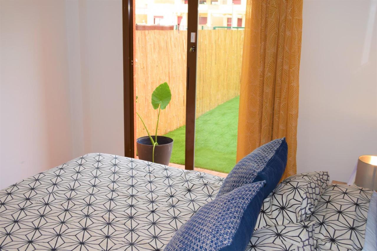 Espacioso Apartamento Con Preciosos Jardines Y Bbq Исла Плана Екстериор снимка
